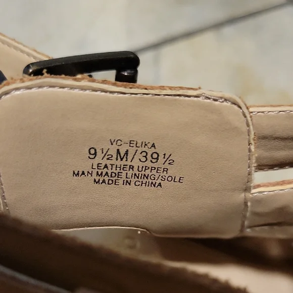 Vince Camuto Tan Strappy Sandals - Picture 3 of 10